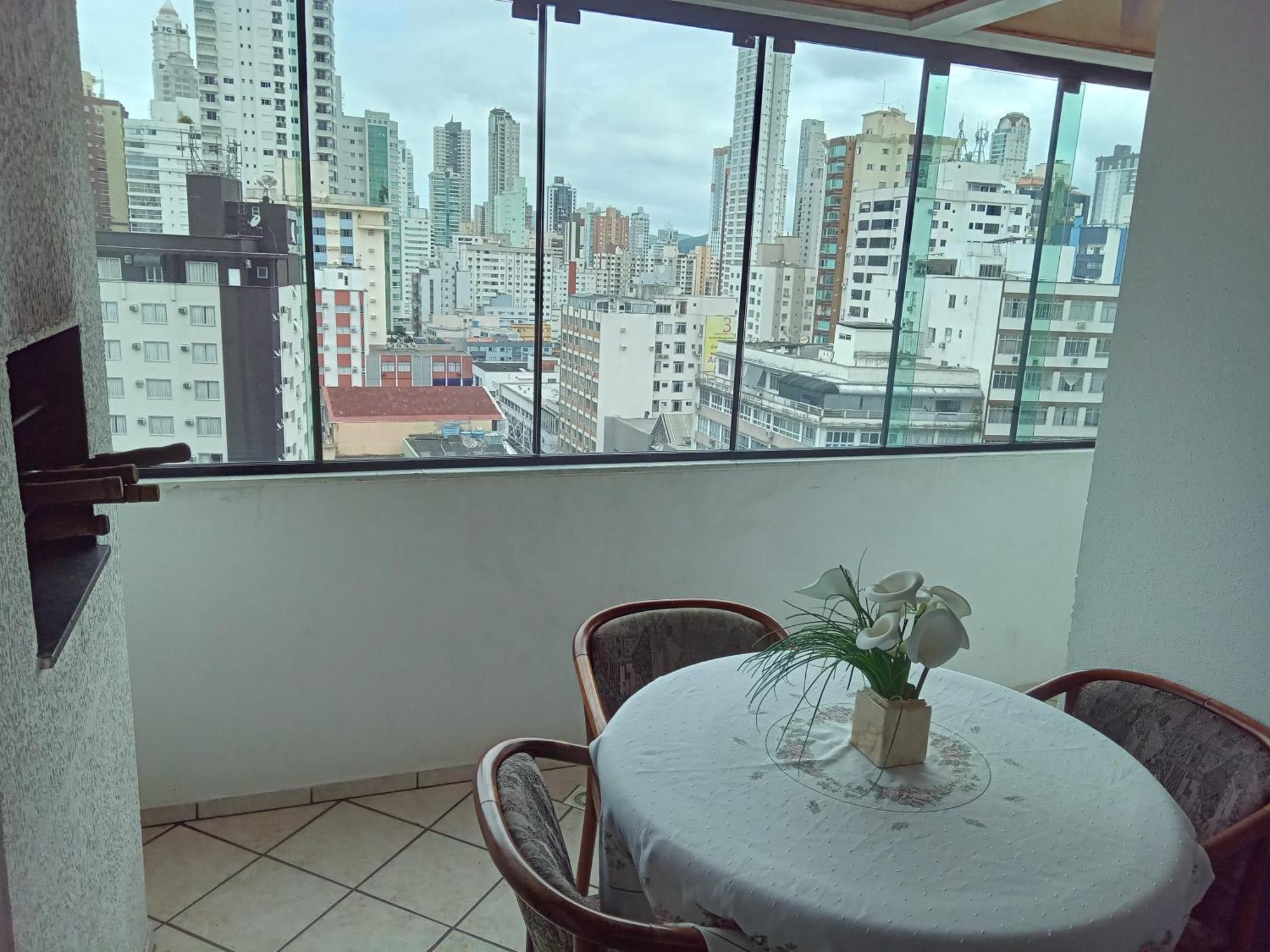 Apartamento Dante Tomio Balneario Camboriu Luaran gambar
